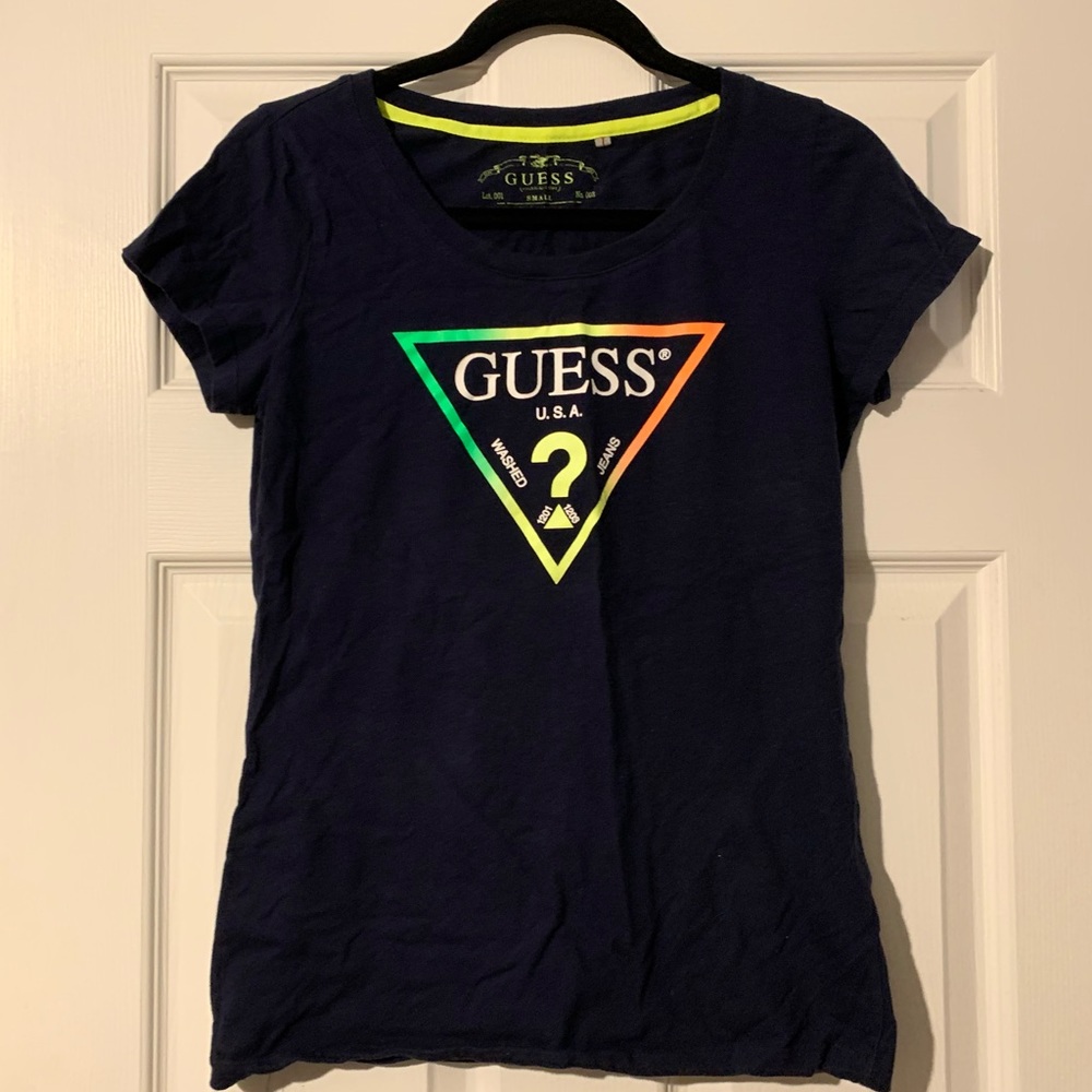 Guess T shirt
